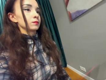 ehotlovea — Chaturbate recorded stream image, 09.05.2025 22:30