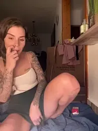 EmiliaCatalina — Stripchat recorded stream image, 10.05.2025 03:30