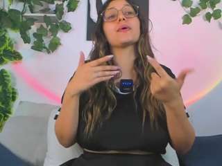 nataliepeterson — Camsoda recorded stream image, 10.05.2025 04:10