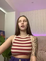 HotCaramellsTV — Stripchat recorded stream image, 10.05.2025 08:20