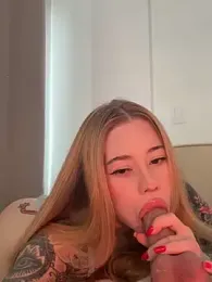 curchez_ — Stripchat recorded stream image, 10.05.2025 19:40