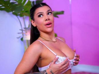 NatyDesiree — Bongacams recorded stream image, 11.05.2025 07:00