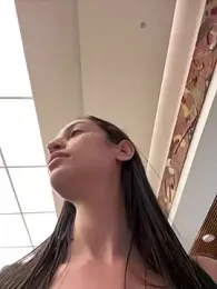 BelleLouiseVp — Stripchat recorded stream screenshot (11 May 2025)