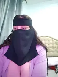 _arabica_ — Stripchat recorded stream image, 12.05.2025 16:50