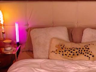 Mia Brooklyn — Flirt4free recorded stream screenshot (12 May 2025)