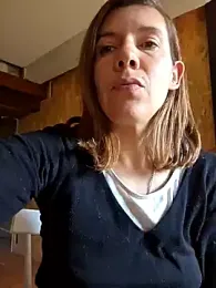 Lina_lou4 — Stripchat recorded stream image, 13.05.2025 06:30