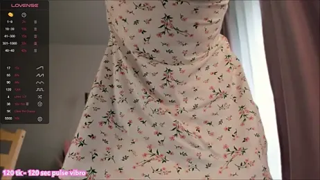 LIl_Sandra — Stripchat recorded stream image, 13.05.2025 08:10