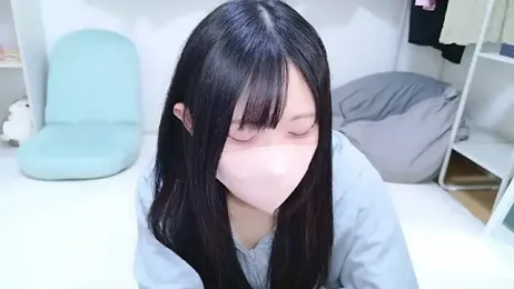 Suzu_ch_xx — Stripchat recorded stream image, 14.05.2025 13:30
