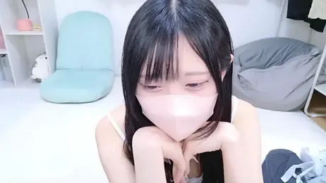 Suzu_ch_xx — Stripchat recorded stream image, 14.05.2025 13:30