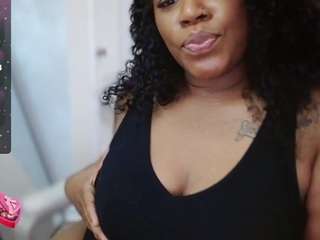 selena42 — Camsoda recorded stream image, 14.05.2025 15:10