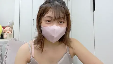 SUZU_ — Stripchat recorded stream screenshot (15 May 2025)