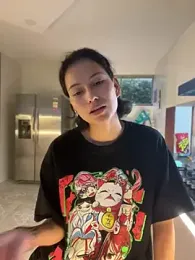 Alice_surprise — Stripchat recorded stream image, 15.05.2025 20:50