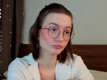 minnietammy — Chaturbate recorded stream image, 16.05.2025 01:00