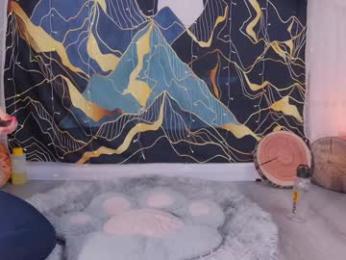 mollyflwers — Chaturbate recorded stream screenshot (16 May 2025)