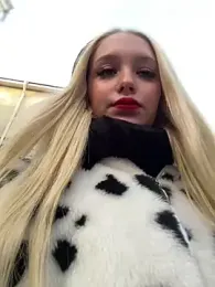 Milkyy_wway — Stripchat recorded stream image, 08.02.2025 07:20