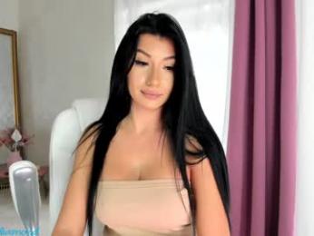 miss_diamond__ — Chaturbate recorded stream image, 17.05.2025 05:20