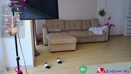 Rabbits_couplee — Stripchat recorded stream screenshot (17 May 2025)