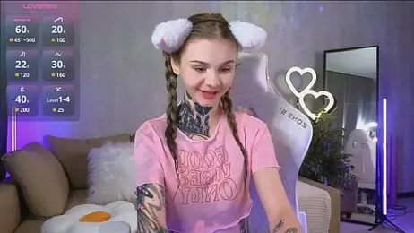 Britney_Lynch — Stripchat recorded stream image, 17.05.2025 20:00