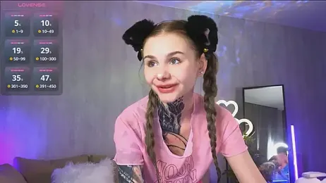 Britney_Lynch — Stripchat recorded stream image, 17.05.2025 20:00