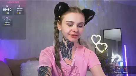 Britney_Lynch — Stripchat recorded stream image, 17.05.2025 20:00