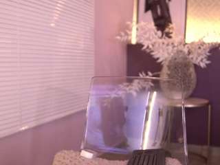 ellediane — Camsoda recorded stream image, 17.05.2025 23:10