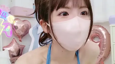 -minami- — Stripchat recorded stream image, 18.05.2025 12:00