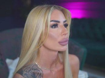RaquelleVon — Bongacams recorded stream image, 18.05.2025 15:10