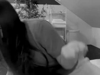 laurenbrite — Chaturbate recorded stream screenshot (18 May 2025)