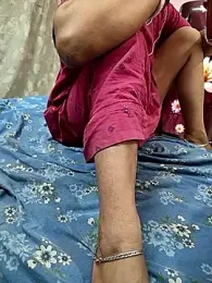 COUPLLE_VILLAGE — Stripchat recorded stream image, 19.05.2025 01:30